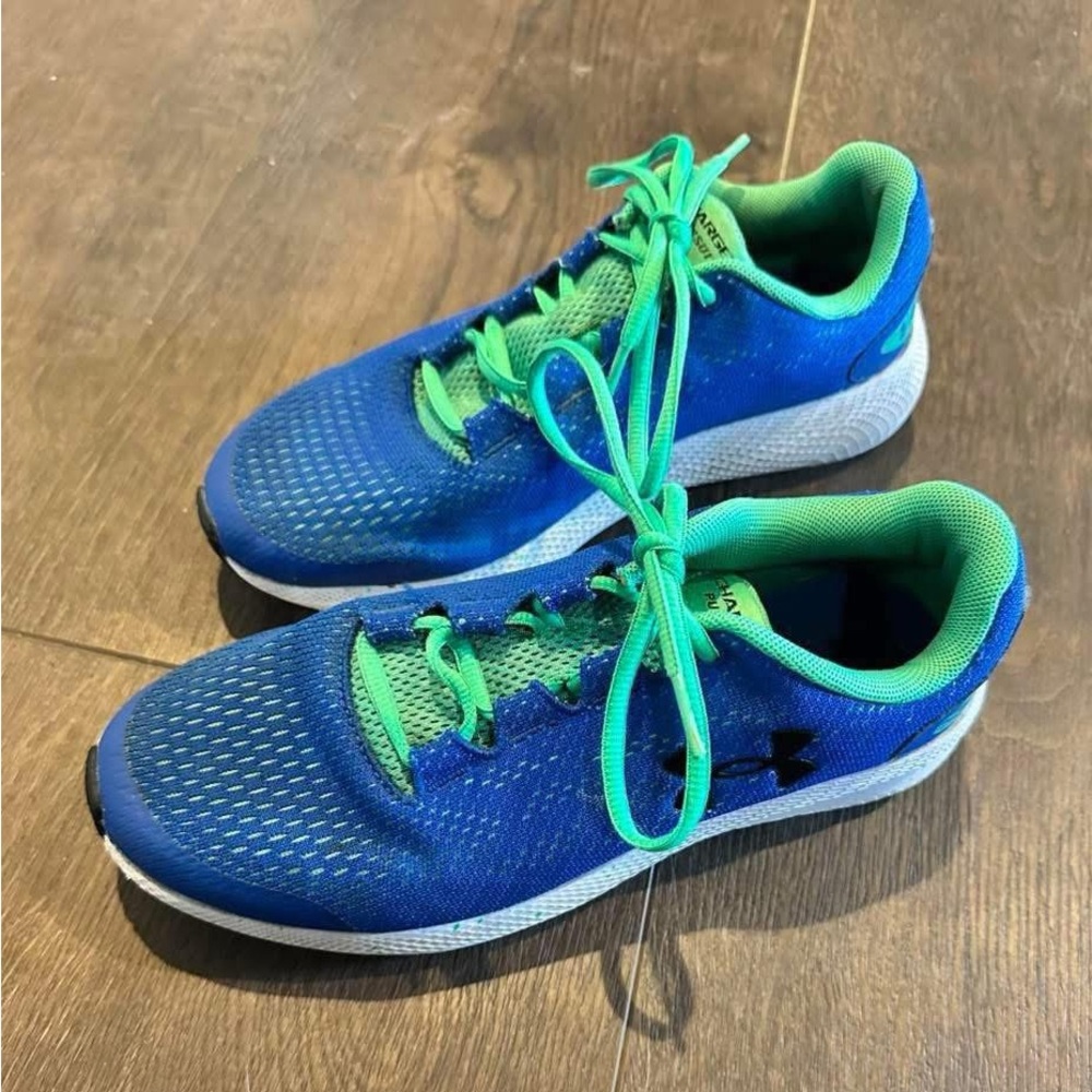 Under Armour Blue and Green Running Shoes